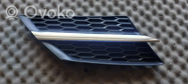 Toyota RAV 4 (XA40) Maskownica / Grill / Atrapa górna chłodnicy 5310542010