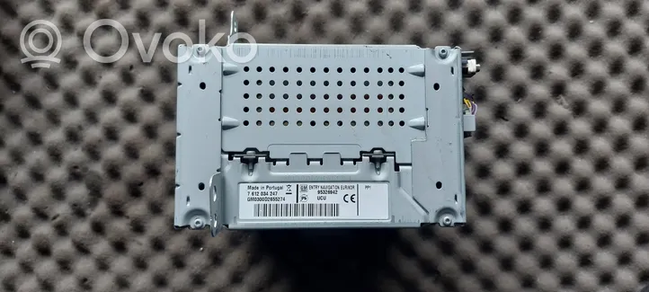 Opel Zafira C Radio/CD/DVD/GPS-pääyksikkö 95326942