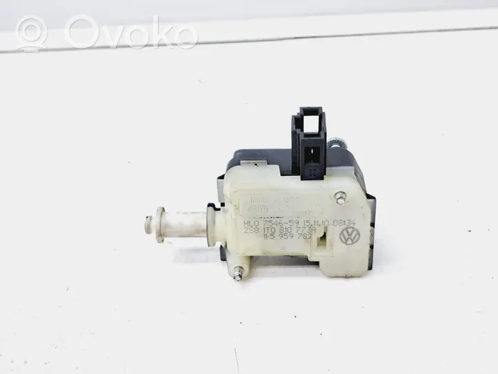 Volkswagen Touran II Moteur de verrouillage trappe à essence 1T0810773A