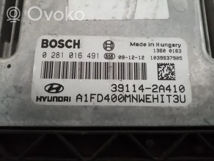 Hyundai i30 Calculateur moteur ECU 0281016491