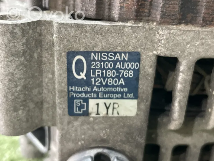 Nissan Primera Générateur / alternateur LR180-768