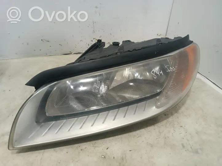 Volvo XC70 Headlight/headlamp 31214351