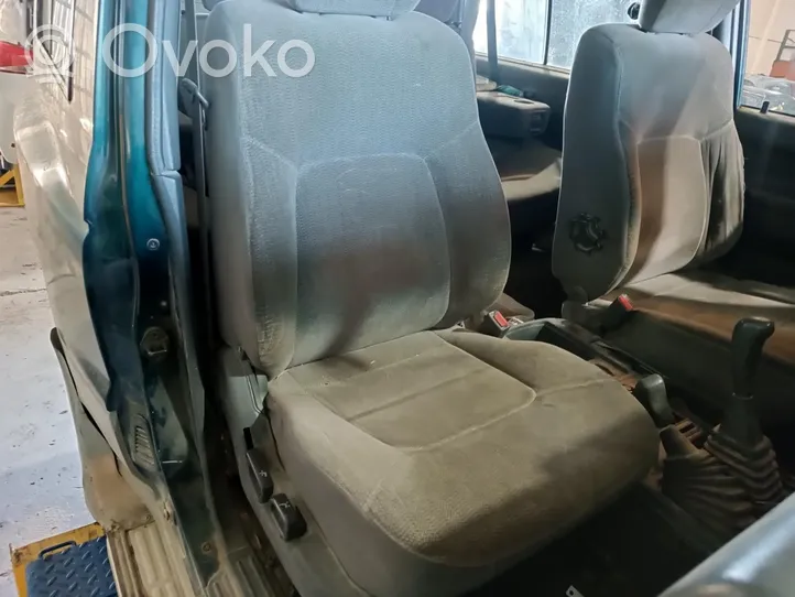 Hyundai Sonata Fotel przedni pasażera 