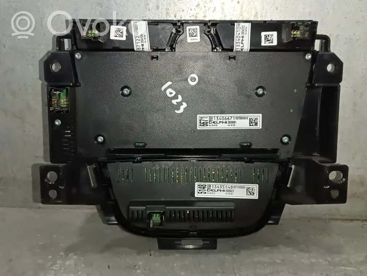 Opel Astra J Radio/CD/DVD/GPS-pääyksikkö 13406671