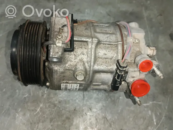 Land Rover Evoque I Ilmastointilaitteen kompressorin pumppu (A/C) CPLA19D629BG