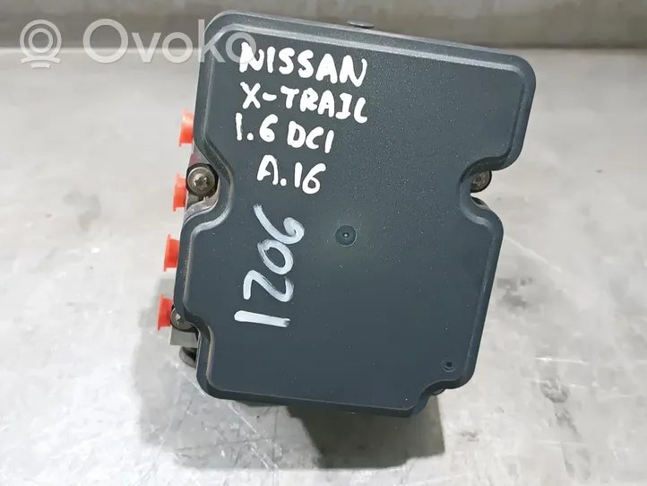 Nissan X-Trail T32 ABS-pumppu 476604CC3A