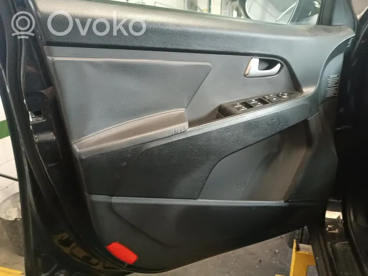 KIA Sportage Etuoven verhoilu 