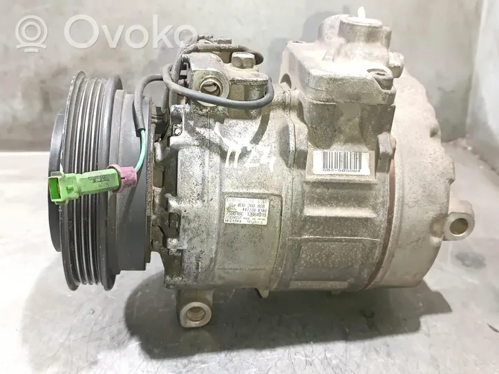 Volkswagen PASSAT Compressore aria condizionata (A/C) (pompa) 8D0260808