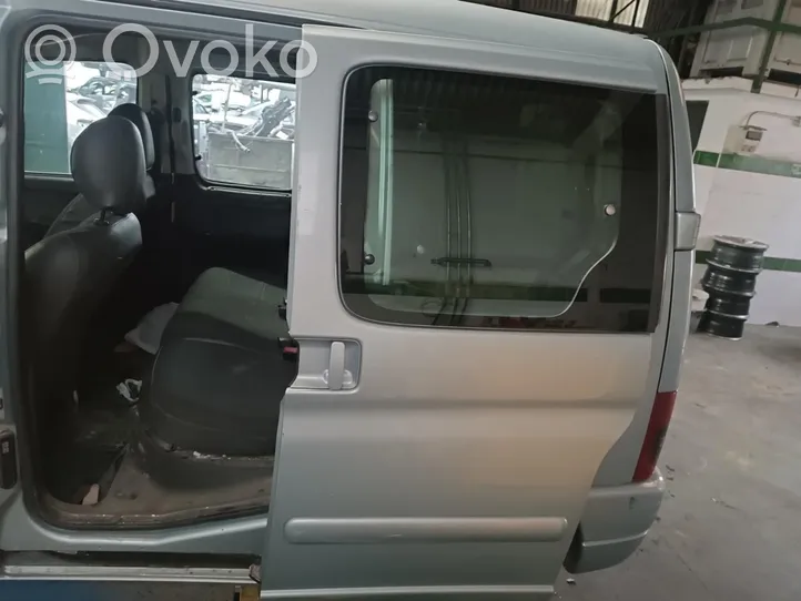 Citroen Berlingo Liukuovi 