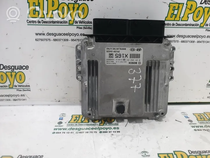 KIA Carens III Sterownik / Moduł ECU 0281032241