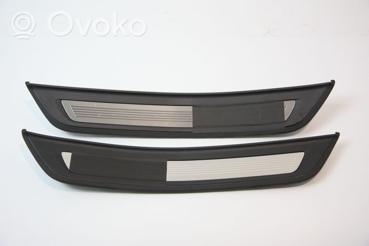 BMW 5 G30 G31 Отделка переднего порога кузова 018393