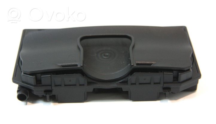 BMW 7 G11 G12 Module de charge sans fil 018250