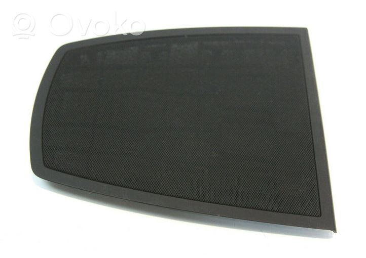 BMW 7 F01 F02 F03 F04 Garsiakalbis panelėje 015735