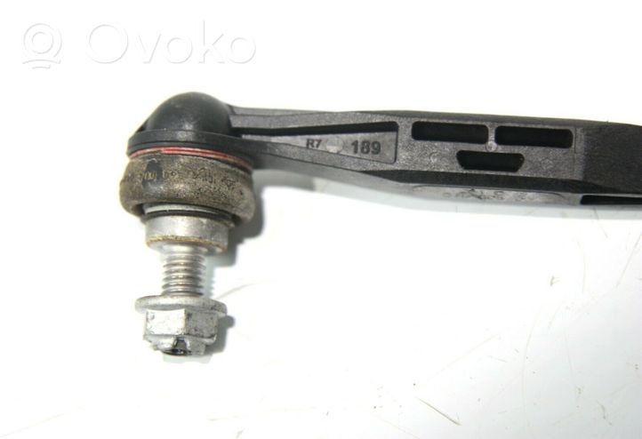 BMW 2 F22 F23 Galinė stabilizatoriaus traukė 015135