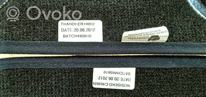 BMW 3 F30 F35 F31 Tappetino anteriore 023907