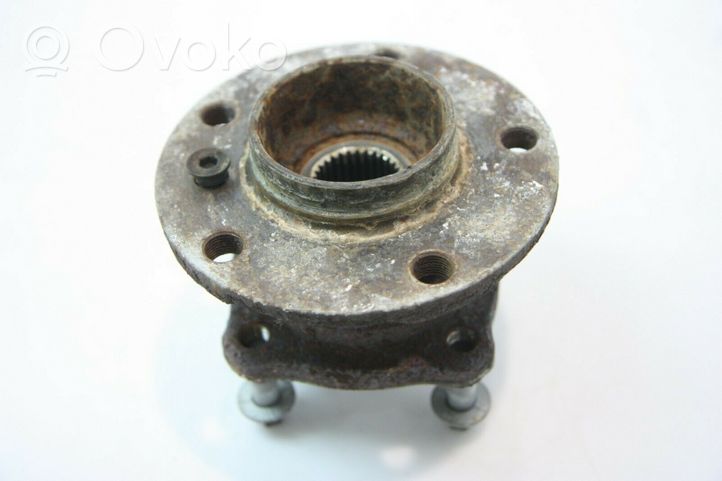 BMW 7 F01 F02 F03 F04 Cuscinetto a sfera della ruota posteriore 013424