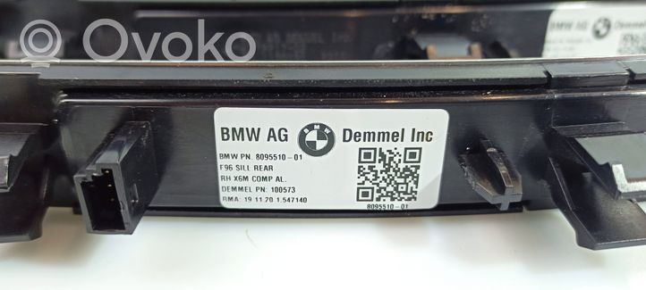 BMW 1 F20 F21 Muu kynnyksen/pilarin verhoiluelementti 024071