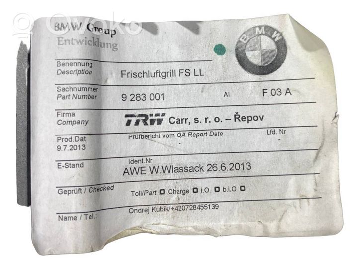BMW i3 Boczna kratka nawiewu deski rozdzielczej 9283001
