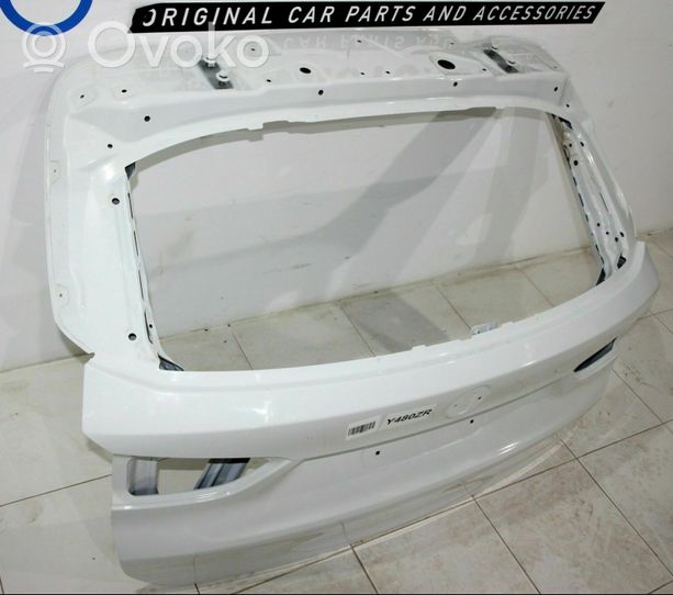 BMW X1 F48 F49 Takaluukun/tavaratilan kansi K002633