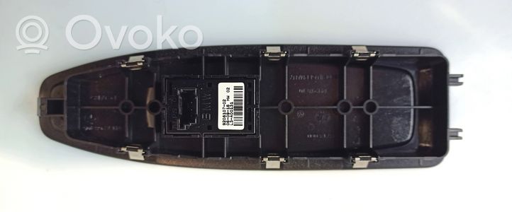 BMW 3 F30 F35 F31 Elektrisko logu slēdzis 024646