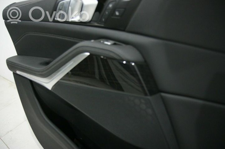 BMW X7 G07 Boczki / Poszycie drzwi przednich 007472