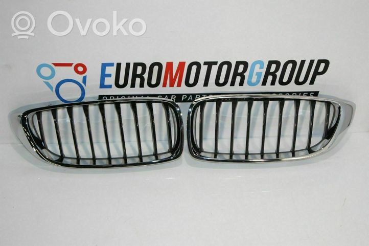 BMW 4 F36 Gran coupe Grille calandre supérieure de pare-chocs avant K001172