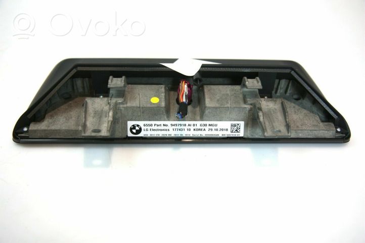 BMW 5 G30 G31 Monitori/näyttö/pieni näyttö 013792