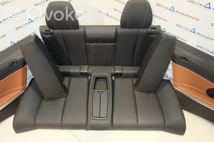 BMW M4 F82 F83 Seat set 011036