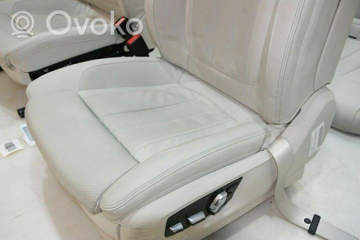 BMW 5 G30 G31 Sēdekļu komplekts K001239