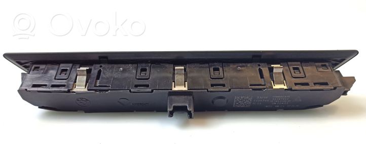 BMW 5 G30 G31 Seat memory switch 023956