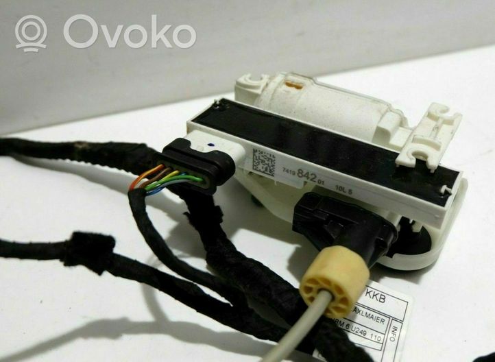 BMW X5 F15 Front door lock 005597