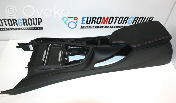 BMW M4 F82 F83 Center console 007258