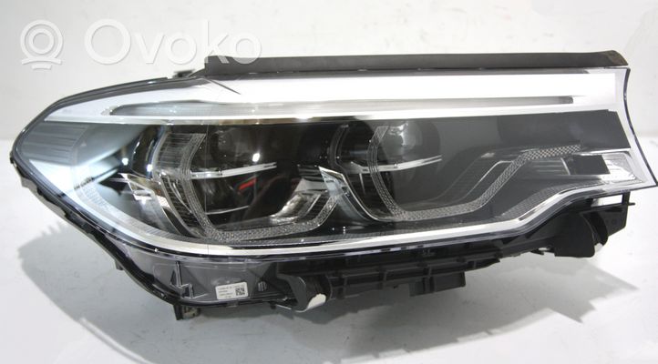 BMW 5 G30 G31 Phare frontale 018168