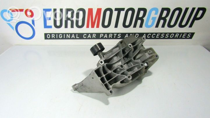 BMW 1 E81 E87 Support de générateur / alternateur 014513