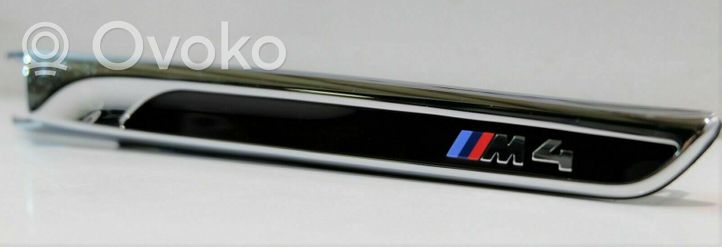 BMW M3 F80 Lokasuojan merkki/mallikirjaimet 006142