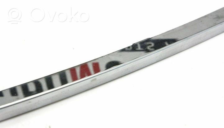 BMW 7 F01 F02 F03 F04 Apdailinė priekinio bamperio juosta 009484