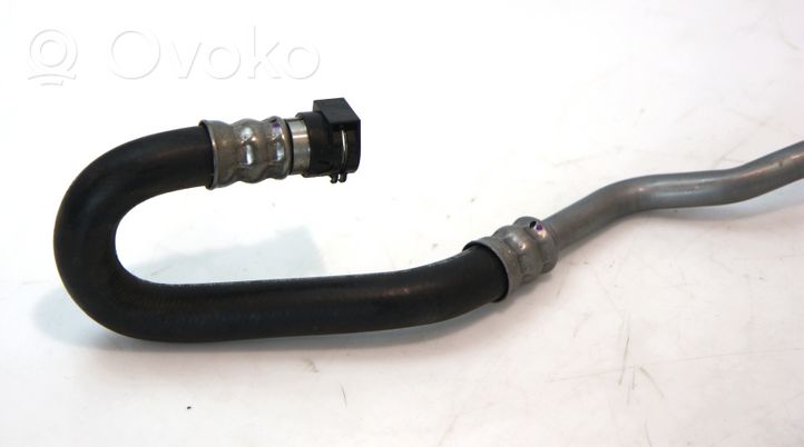 BMW M4 F82 F83 Engine coolant pipe/hose 017135