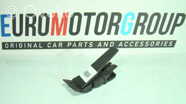 BMW 2 F22 F23 Pedale dell’acceleratore R003123