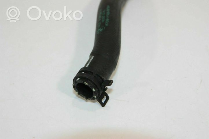 BMW M2 F87 Tubo flessibile del liquido di raffreddamento del motore K002340