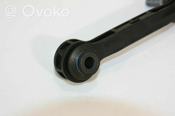 BMW M2 F87 Galinė stabilizatoriaus traukė K002161