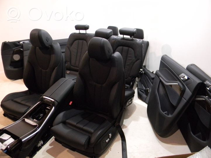 BMW X7 G07 Juego del asiento C01353