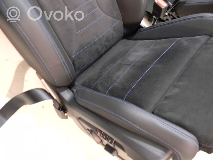 BMW X1 U11 Fotele / Kanapa / Komplet C01315