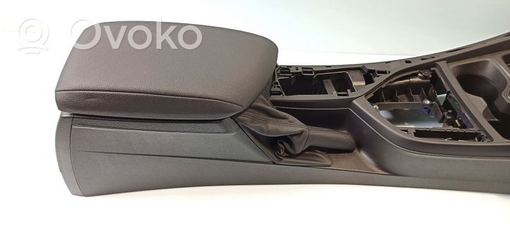 BMW 2 F22 F23 Center console 027483