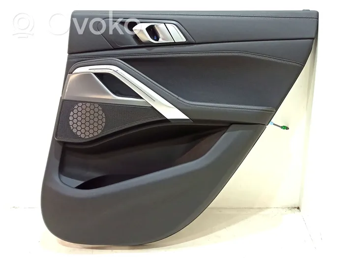 BMW X6 G06 Takaoven verhoilu 024229