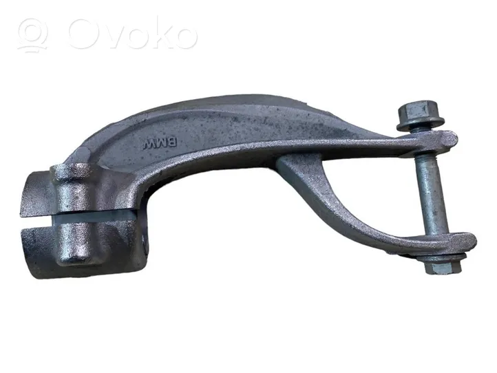 BMW X5 G05 Supporto inferiore dell’ammortizzatore 6876683