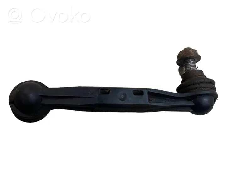 BMW X1 E84 Galinė stabilizatoriaus traukė 016060024012