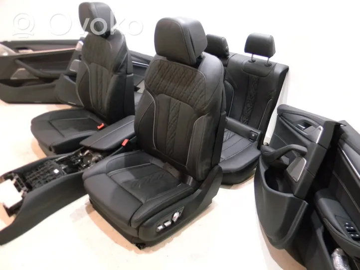 BMW 5 G30 G31 Set sedili C01428