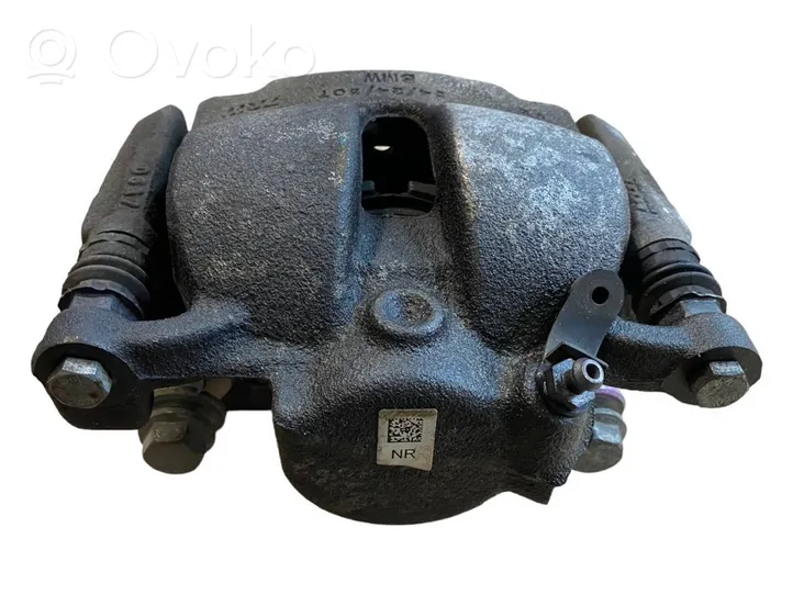 BMW 2 F45 Bremssattel vorne 6860266