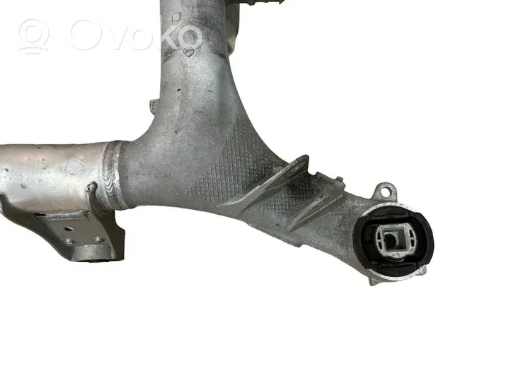 BMW 5 G30 G31 Sottotelaio posteriore 6866423