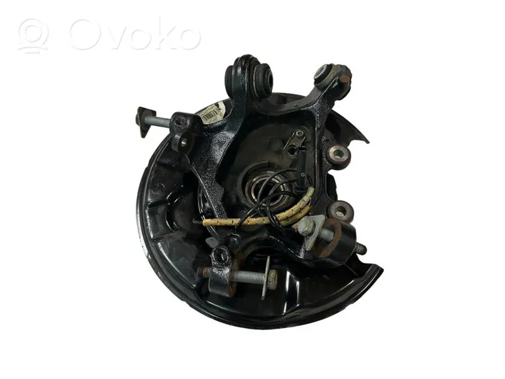 BMW 3 F30 F35 F31 Pivot de moyeu arrière 6792522